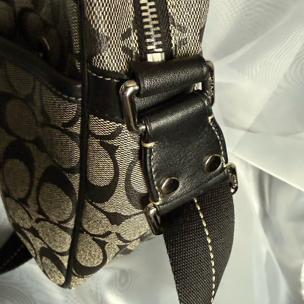 Coach Heritage Stripe Flight Shoulder Bag - Picture 8 of 10